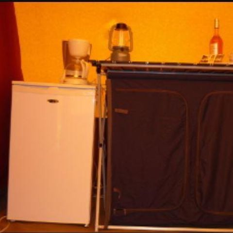 TENTE 6 personnes - Grande tente De Waard - sans sanitaires