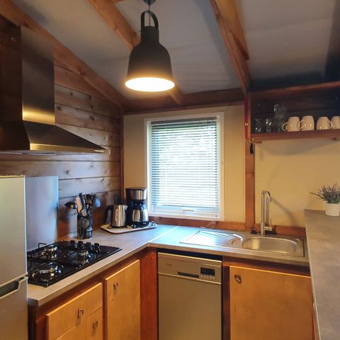 CHALET 5 personnes - Eco-Lodge VIP 35m² avec vue sur terrain de jeux, 2 Chambres, 1 Salle de bain (draps fournis)