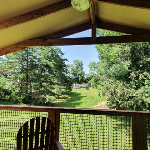 Chalet 5 Personen - VIP Eco-Lodge 35m² mit Blick auf den Spielplatz, 2 Schlafzimmer, 1 Badezimmer (Bettwäsche wird gestellt)