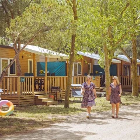 Stacaravan 6 personen - Premium 3 slaapkamer Lounge zonder TV