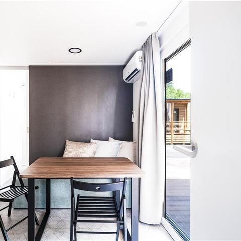 MOBILHOME 5 personnes - Deluxe Family Three-Bedroom Camping Home 4+1