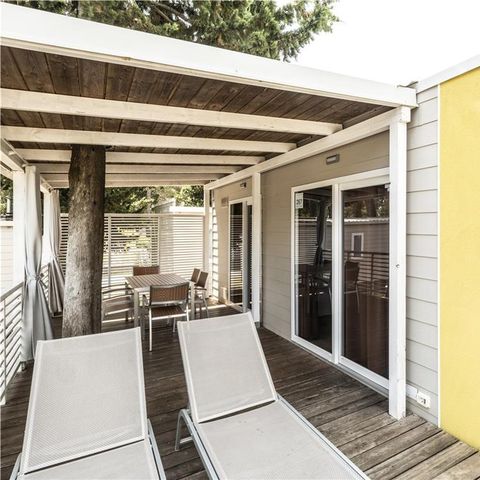 MOBILHOME 7 personnes - Premium Three-Bedroom Camping Home 6+1