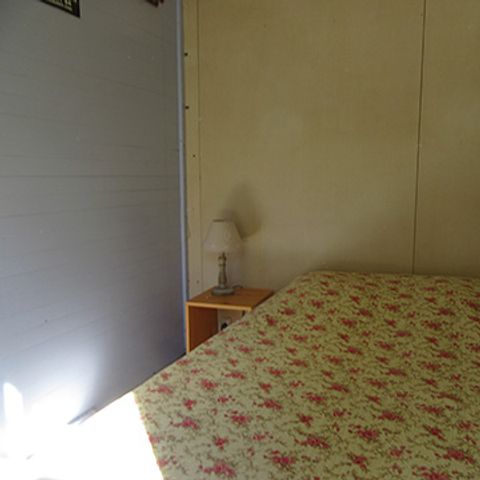 BUNGALOW 2 personas - PLUME - sin instalaciones sanitarias 12 m2