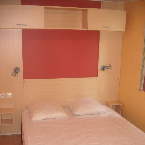 Mobilheim 4 Personen - Mobilheim LOGGIA 25m² KLIMATISIERT + halbüberdachte Terrasse 8m²