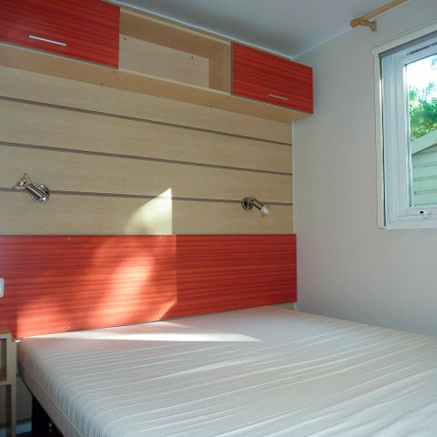 Stacaravan 4 personen - Stacaravan SUPERVENUS 25m² AIR CONDITIONED + 10m² overdekt terras