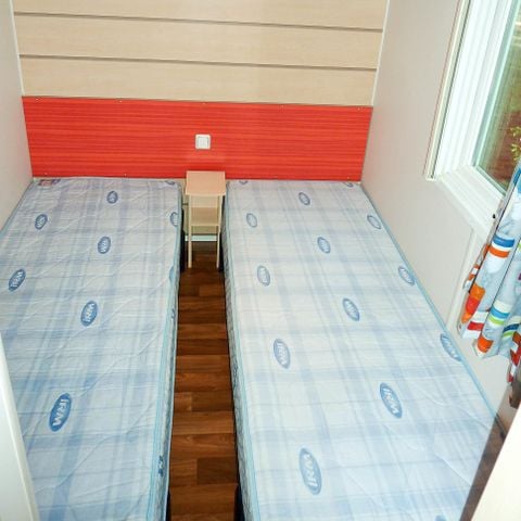 Stacaravan 4 personen - Stacaravan SUPERVENUS 25m² AIR CONDITIONED + 10m² overdekt terras