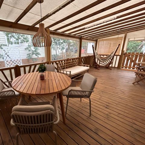 BUNGALOW 8 personnes - n°4 