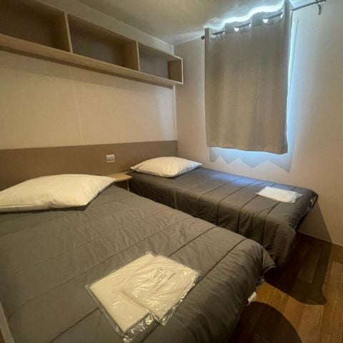 Mobilhome 4/6 personnes - CONFORT - 2 chambres - TV-CLIM