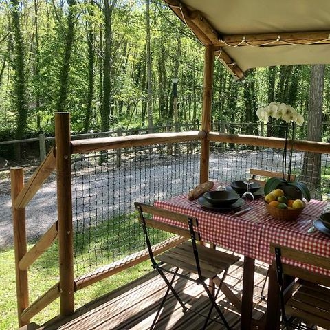 Bungalowzelt 4 Personen - LODGE ohne Sanitäranlagen