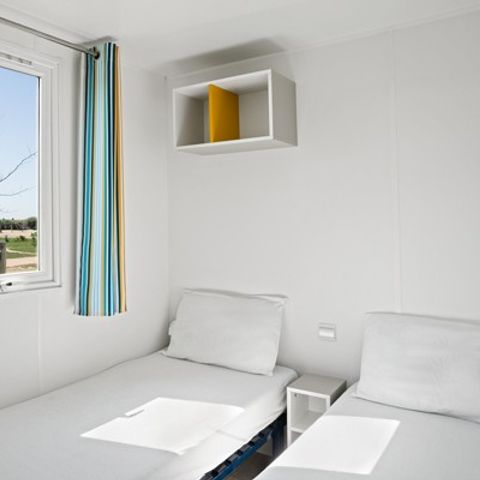 Mobilhome 6 personnes - Comfort XL | 3 Ch. | 6 Pers. | Terrasse surélevée | Clim.