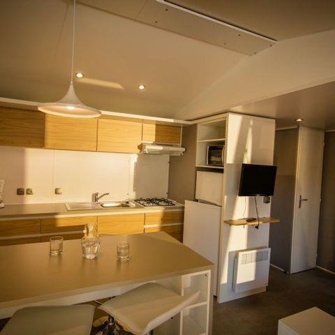 MOBILE HOME 6 people - C- 2-bedroom air-conditioned mobile home in the Caribbean