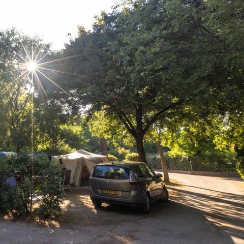 Stellplatz - Pauschale Stellplatz + Auto + 2 Pers. + Strom 10Amp