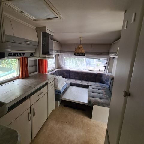 CARAVANE 4 personnes - Caravane avec sanitaire