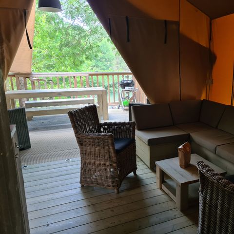 Tente en toile et en bois 6 personnes - Cani-lodge 6P