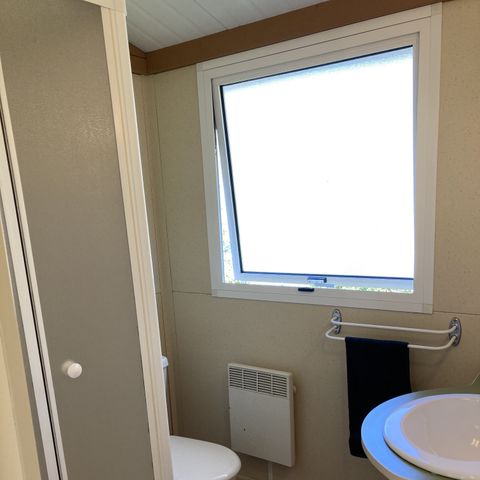 Chalet 4 Personen - Standard 20m² - 2 Zimmer + überdachte Terrasse