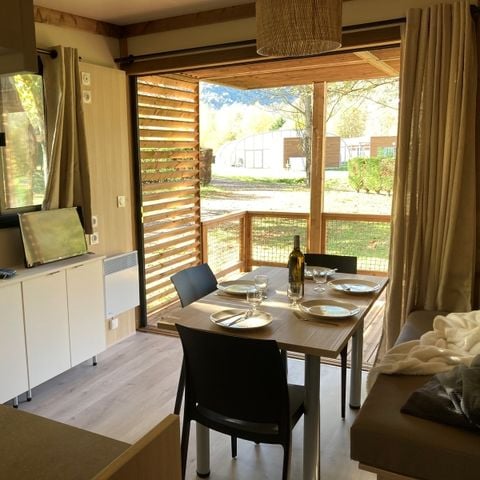 Chalet 5 persons - Morea Premium 25m² - 2 bedrooms + TV + LV + covered terrace