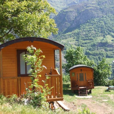 AUßERGEWÖHNLICHE UNTERKUNFT 2 Personen - Wohnwagen Enzian