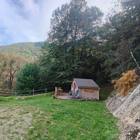 HÉBERGEMENT INSOLITE 2 personnes - Cabane Forestière