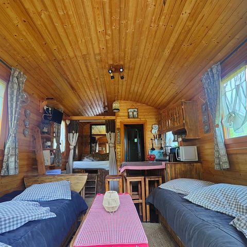 UNUSUAL ACCOMMODATION 4 people - 18 m² Rhododendron caravan