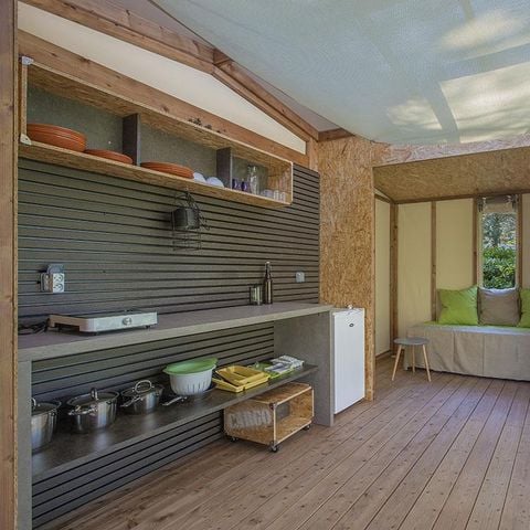 Tent van canvas en hout 4 personen - Maoritent - zonder sanitair - terras