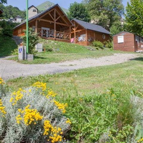 Chalet 6 persons - Wooden chalet 3 bedrooms TV LV Covered terrace