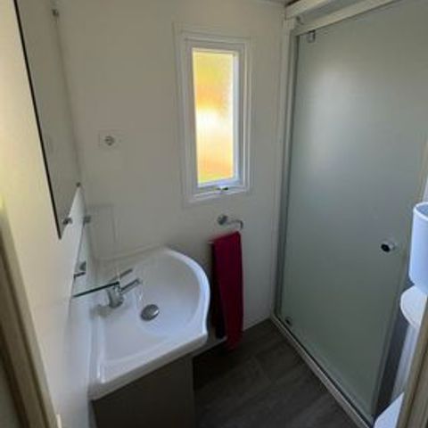 Mobile home 5 persons - Mobile home Gavarnie 2 bedrooms TV LV Semi-covered terrace