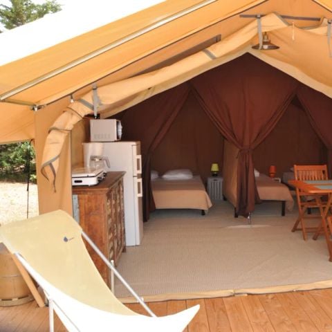 SAFARITENT 4 personen - Tent LODGE 20m², 2 slaapkamers (zonder sanitair)