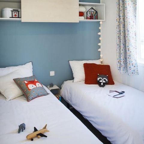 Mobilheim 4 Personen - Hawaii 21.70m², 2 Schlafzimmer, Klimaanlage+überdachte Terrasse 11m². Neu