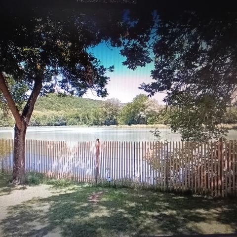 EMPLACEMENT - Emplacement 1 personne, 1 tente sans véhicule