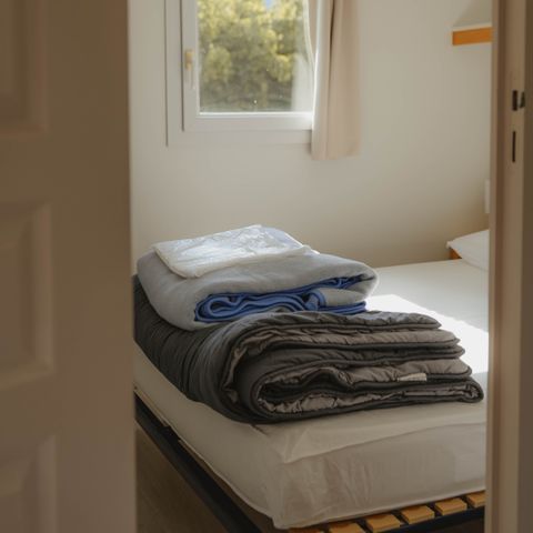 Stacaravan 4 personen - Malin 4P - 2 slaapkamers met uitzicht op de bergen