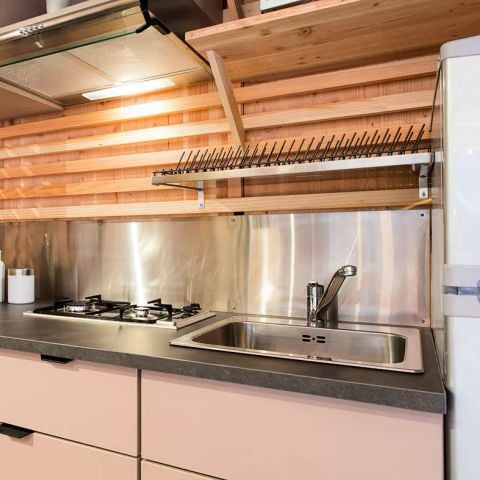 Canvas and wooden tent 5 persons - Lodge Nature 3 Rooms 5 People + TV