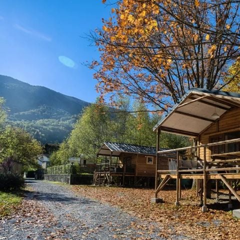 HÉBERGEMENT INSOLITE 5 personnes - Cabane sur Pilotis 3 Pièces 5 Personnes