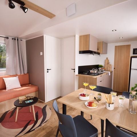 Bungalow 4 personnes - MONTAGNON