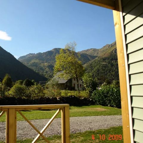 BUNGALOW 4 personnes - Mobil-Home Montagnon 3 Pièces 4 Personnes + TV