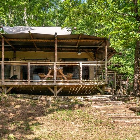 Tente en toile et en bois 6 personnes - Tente SAFARI LODGE OKAVANGO PREMIUM    57 M² / 3 Chambres - Terrasse couverte