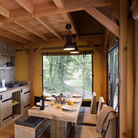 Canvas and wooden tent 6 persons - Tent SAFARI LODGE OKAVANGO PREMIUM 57 M² / 3 Bedrooms - Covered terrace