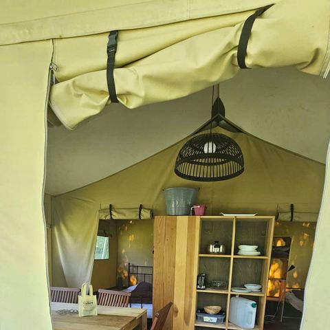 Tente en toile et en bois 5 personnes - Tente SAFARI LODGE NATURE 42m²/ 2 chambres - terrasse couverte (sans sanitaire privatif)
