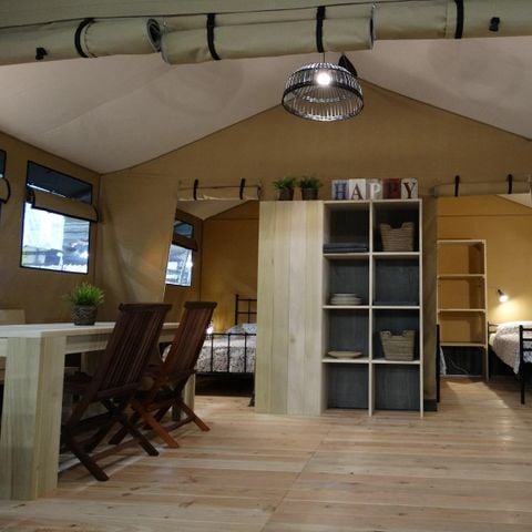 Tente en toile et en bois 5 personnes - Tente SAFARI LODGE NATURE 42m²/ 2 chambres - terrasse couverte (sans sanitaire privatif)