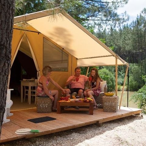 Tente en toile et en bois 5 personnes - COTTON LODGE NATURE 25m² / 2 chambres - terrasse couverte (sans sanitaires privatifs)