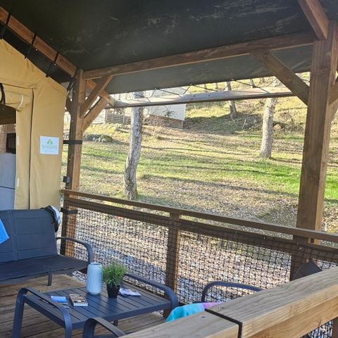 Lodge 6 personen - Zelt LODGE LUXE XL SAFARI SANDERS 3 Schlafzimmer - Überdachte Terrasse 2/6 pers.