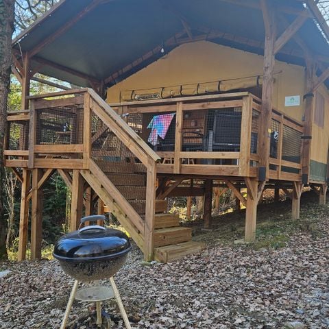Lodge 6 personen - Zelt LODGE LUXE XL SAFARI SANDERS 3 Schlafzimmer - Überdachte Terrasse 2/6 pers.