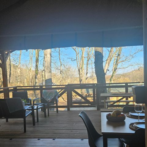 LODGE 6 personnes - Tente LODGE LUXE XL SAFARI SANDERS 3 Chambres - Terrasse couverte 2/6 pers.