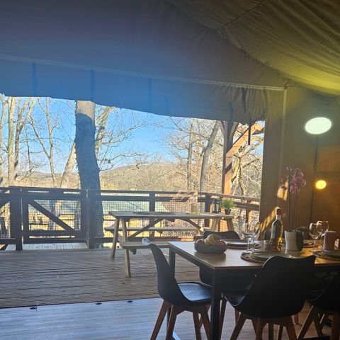 LODGE 4 personnes - Tente SAFARI LODGE NATURE SANDERS  2 chambres - terrasse couverte (pas de salle de bain privée)