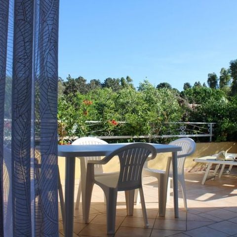 APPARTAMENTO 4 persone - Bilocale 40m² - doccia - TV - aria condizionata