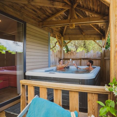 Mobilheim 5 Personen - Mobilheim Moorea SPA & Rooftop - 52m2