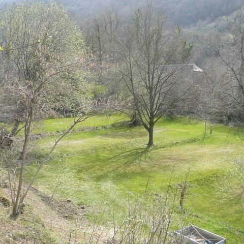 PARCELA - Precio fijo para una carpa grande (+10m²)