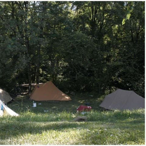 Kampeerplaats - Pakket kleine tentplaats (-10m²)