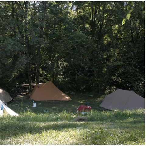 PLOT - Small tent pitch package (-10m²)