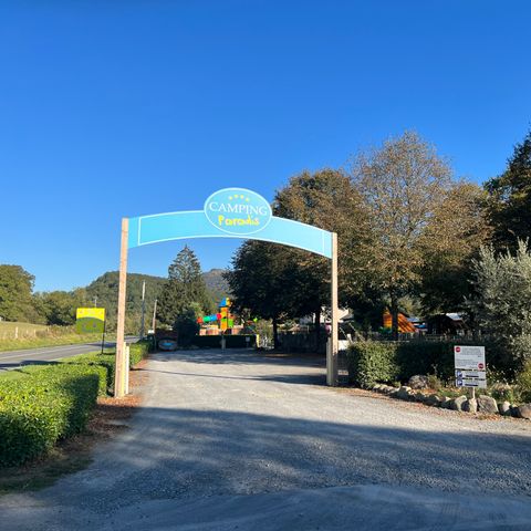 Camping Paradis Ombre des Tilleuls Camping Paradis Ombre des Tilleuls - Camping Hautes-Pyrenees - Image N°2