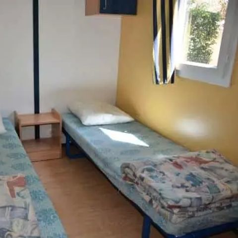 Stacaravan 4 personen - 3 kamers 4 personen zonder badkamer